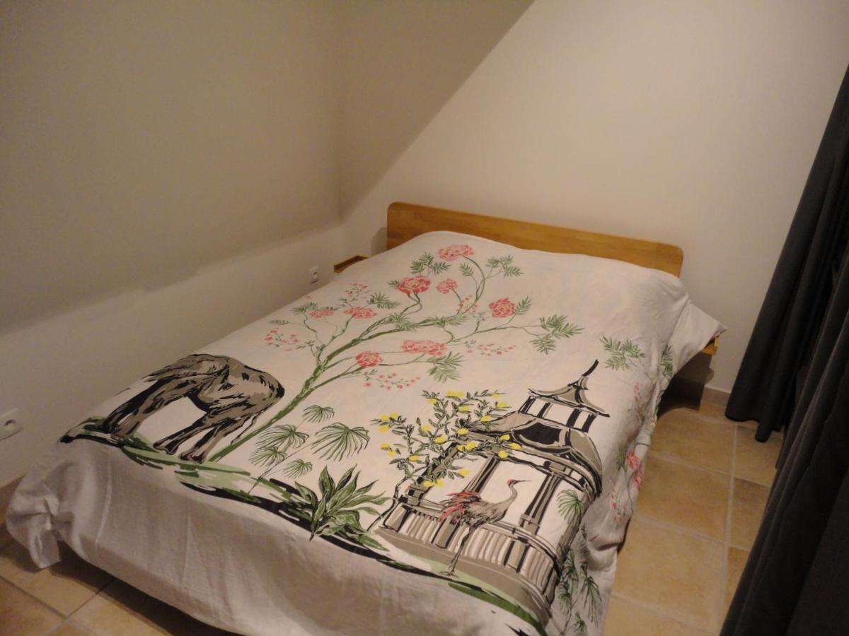 Joli Appartement Dans Village Calme En Provence Les Mées 外观 照片