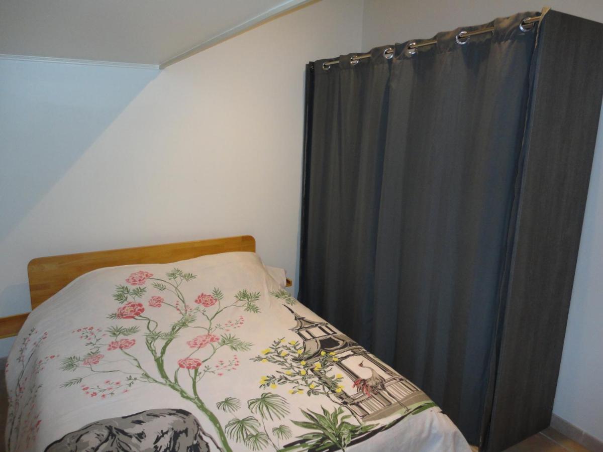 Joli Appartement Dans Village Calme En Provence Les Mées 外观 照片